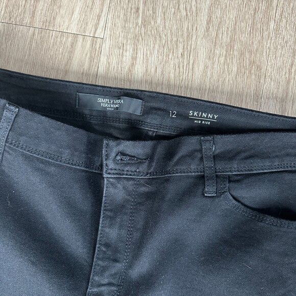 Skinny Mid-Rise Jeans by Simply Vera - Black - Picture 2 of 2